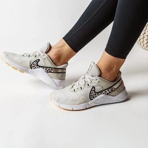 Nike Light Gray Athletic Shoes